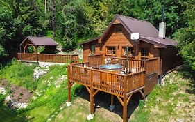 Sovia Wellness Chata S Jacuzzi Kadou A Saunou, Cingov